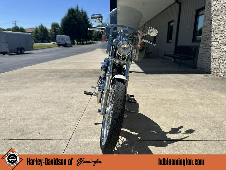 2002 Harley-Davidson® XL1200C - Sportster® Custom 1200C