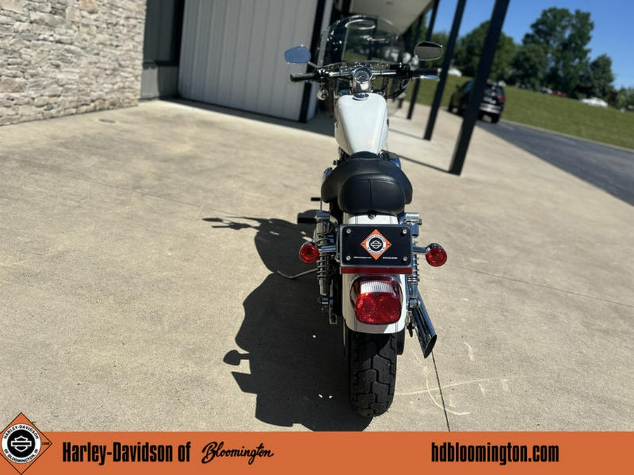 2002 Harley-Davidson® XL1200C - Sportster® Custom 1200C