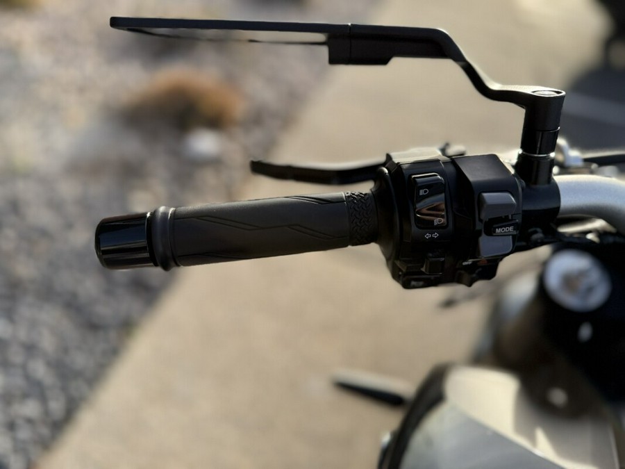 2023 Yamaha MT-09 GRAY