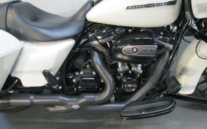 2018 Harley-Davidson® FLTRXS - Road Glide® Special