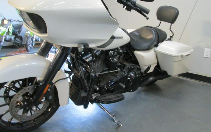 2018 Harley-Davidson® FLTRXS - Road Glide® Special