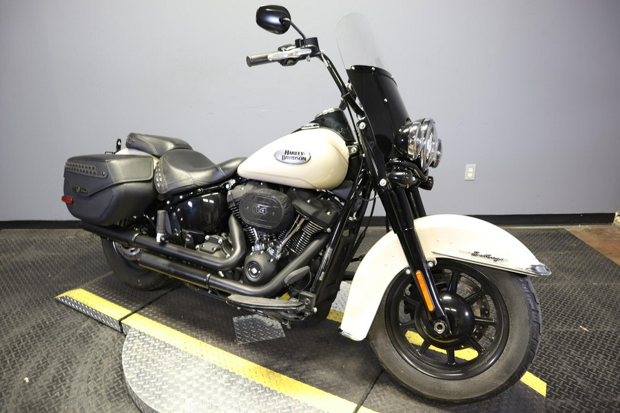 2022 Harley-Davidson Heritage Classic 114 FLHCS
