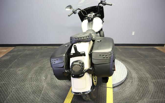 2022 Harley-Davidson Heritage Classic 114 FLHCS