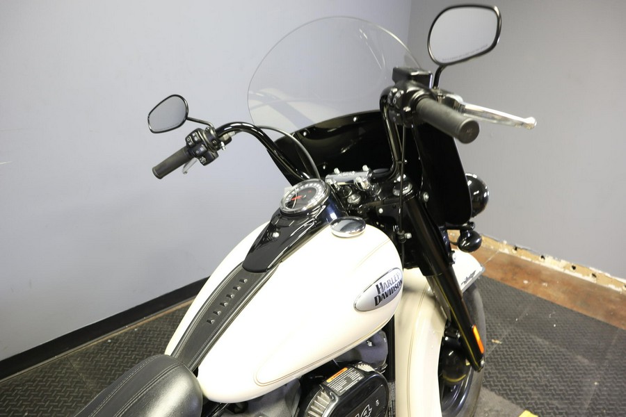 2022 Harley-Davidson Heritage Classic 114 FLHCS