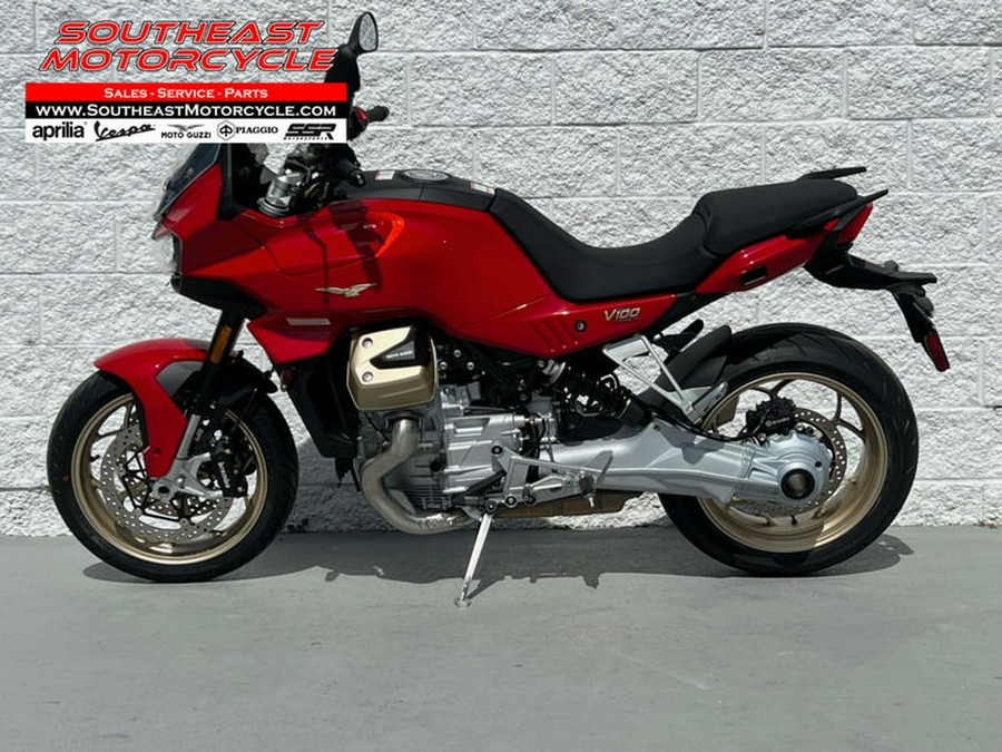 2023 Moto Guzzi V100 Mandello