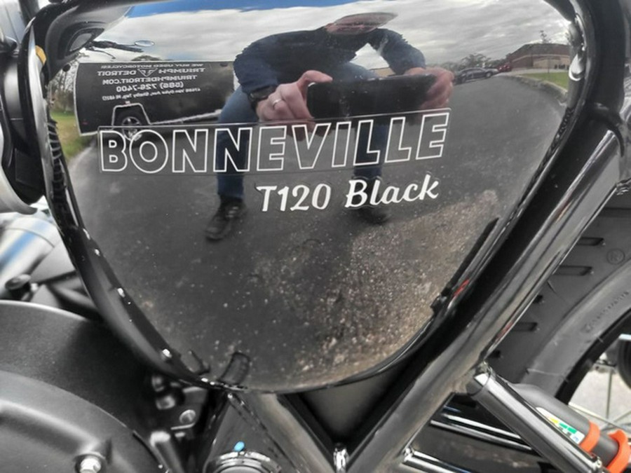 2024 Triumph Bonneville T120 Black Graphite/Matt Graphite