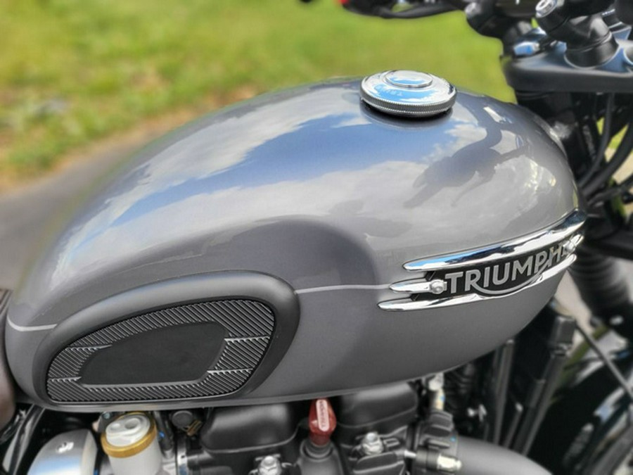 2024 Triumph Bonneville T120 Black Graphite/Matt Graphite