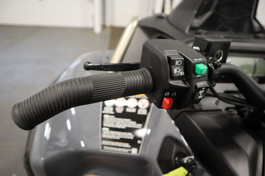 2026 Can-Am® Outlander X mr 1000R Granite Grey