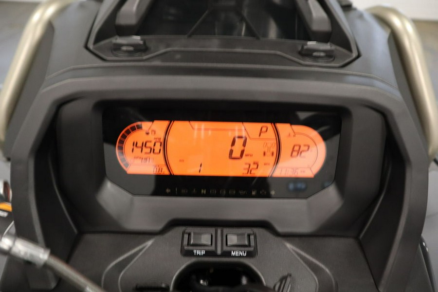 2026 Can-Am® Outlander X mr 1000R Granite Grey