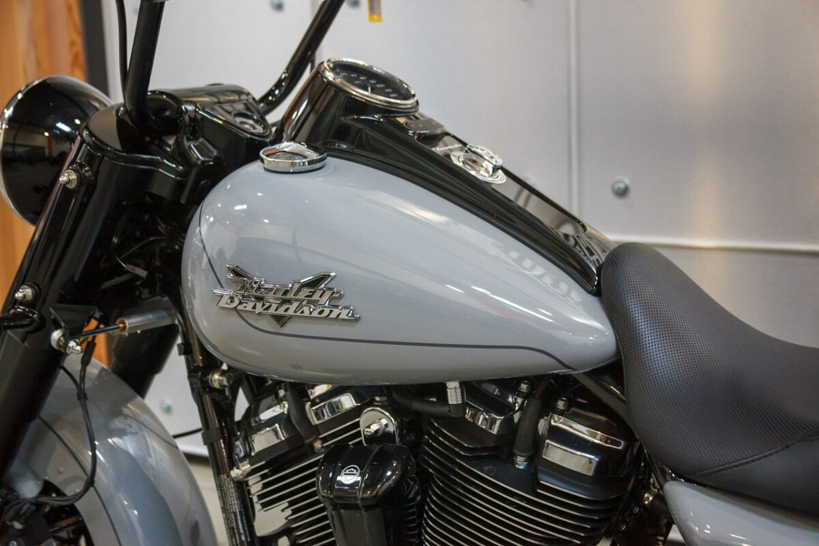 2024 Harley-Davidson Freewheeler