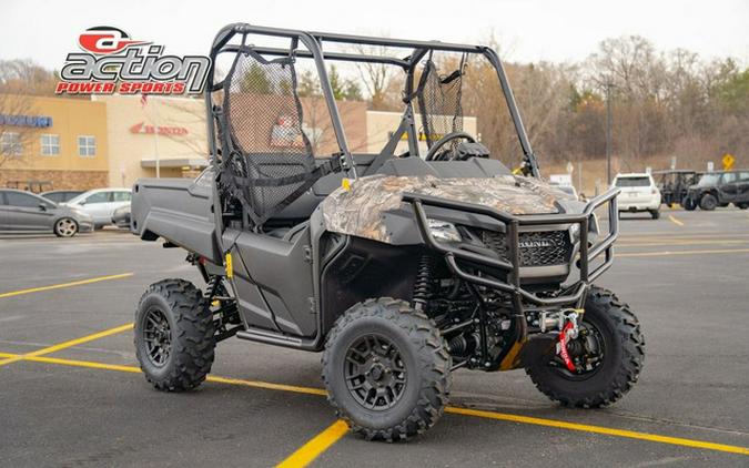 2026 Honda Pioneer 700 Forest