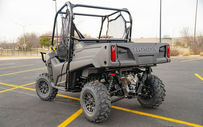 2026 Honda Pioneer 700 Forest