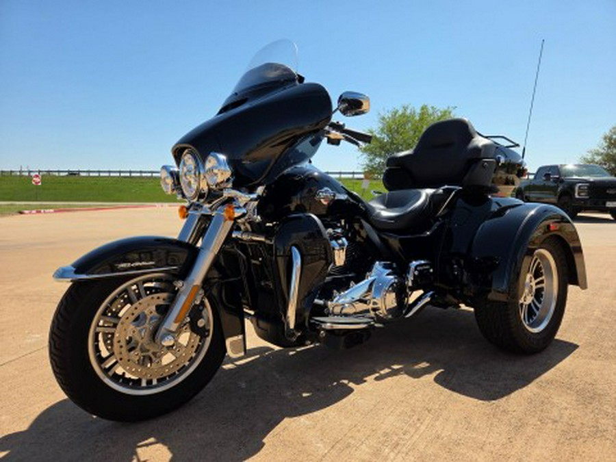 2023 Harley-Davidson Tri Glide® Ultra