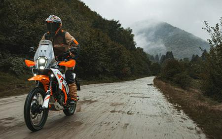2026 KTM Adventure 390 R