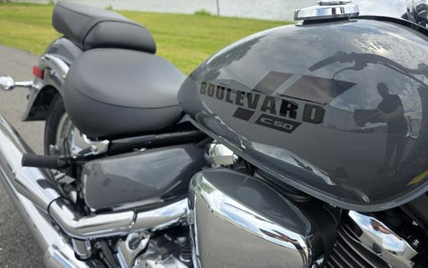 2025 Suzuki Boulevard C50