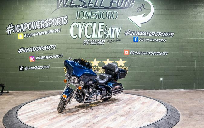 2013 Harley-Davidson FLHTC - Electra Glide Classic