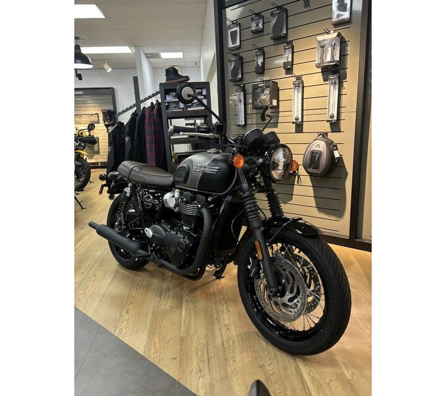2026 Triumph Bonneville T120 Black Matt silver ice