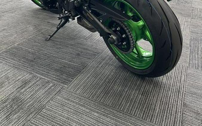 2026 Kawasaki Z1100 SE ABS