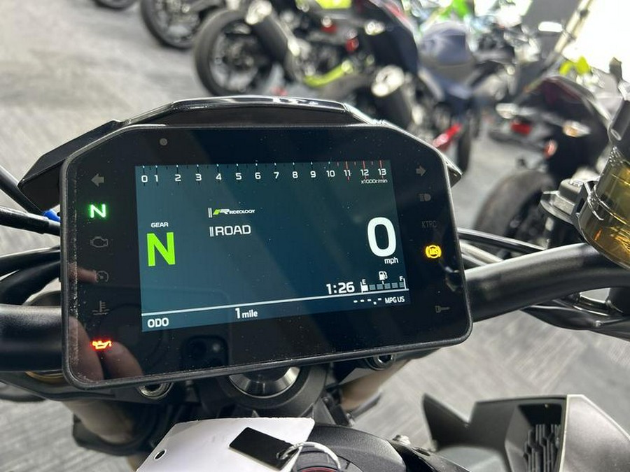 2026 Kawasaki Z1100 SE ABS