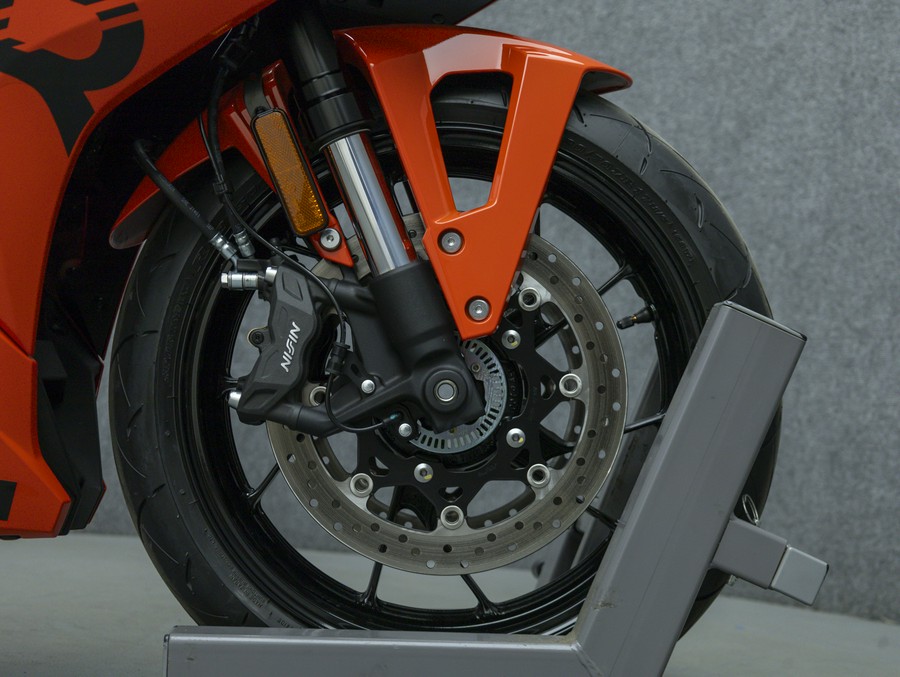 2026 SUZUKI GSX800 GSX8R 800 W/ABS