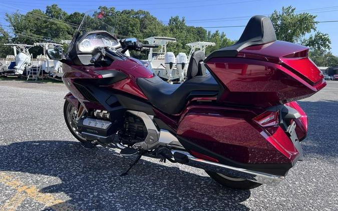 2018 Honda® Gold Wing Tour Candy Ardent Red