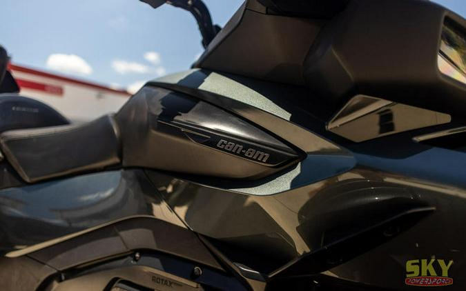 2020 Can-Am® Spyder® F3 Limited Chrome