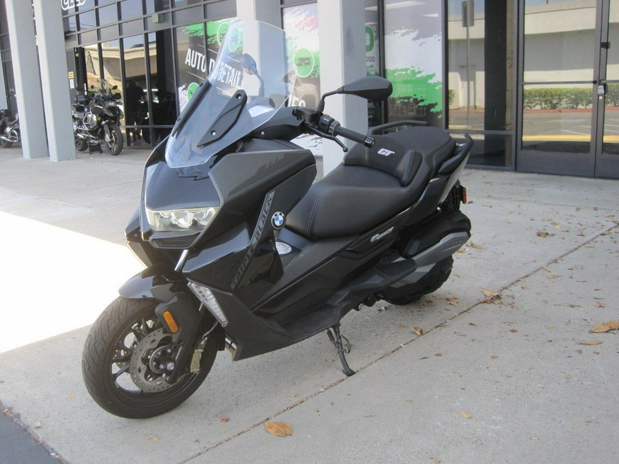 2022 BMW C 400 GT Triple Black