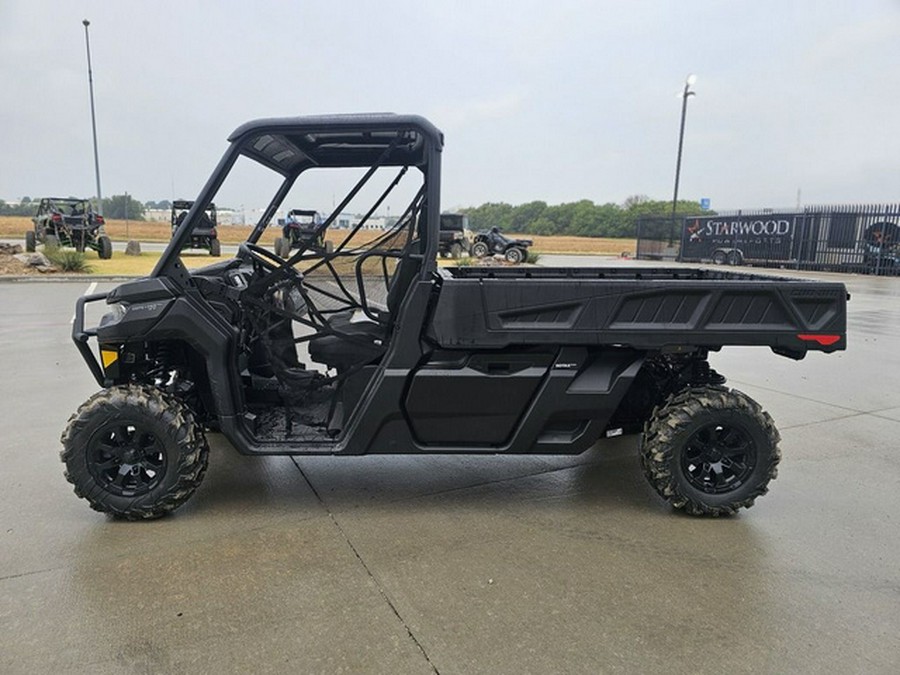 2025 Can-Am Defender Pro XT