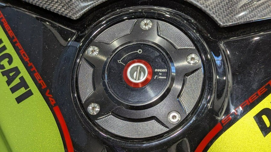 2023 Ducati Streetfighter V4 Lamborghini Livery