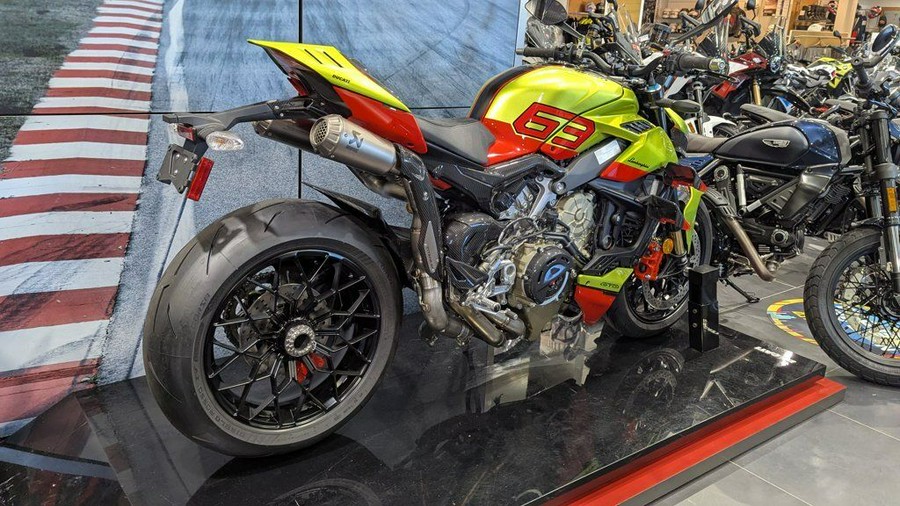 2023 Ducati Streetfighter V4 Lamborghini Livery