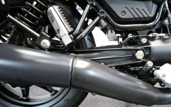2023 Moto Guzzi V7 Stone