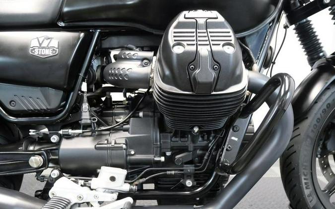 2023 Moto Guzzi V7 Stone