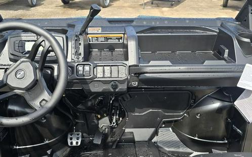 2026 Can-Am® Defender MAX HD7