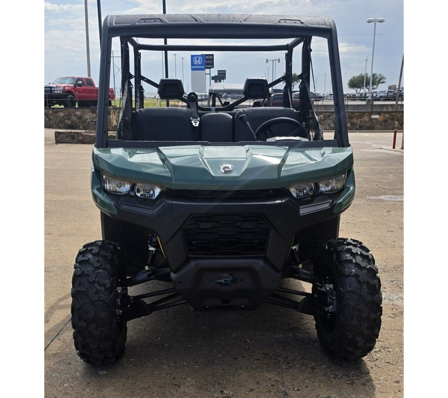 2026 Can-Am® Defender MAX HD7