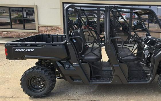 2026 Can-Am® Defender MAX HD7