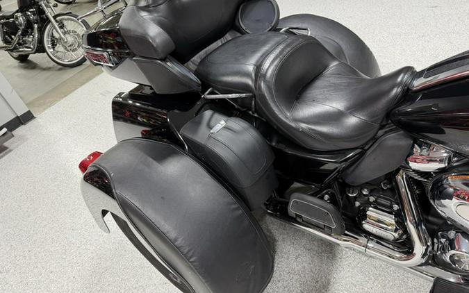 2018 Harley-Davidson Trike FLHTCUTG - Tri Glide Ultra