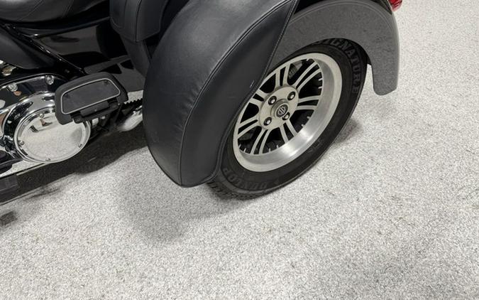 2018 Harley-Davidson Trike FLHTCUTG - Tri Glide Ultra