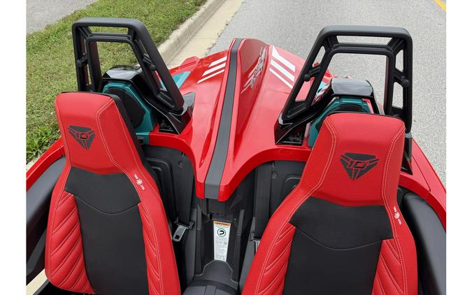 2025 SLINGSHOT 10 AUTODRIVE - Slingshot