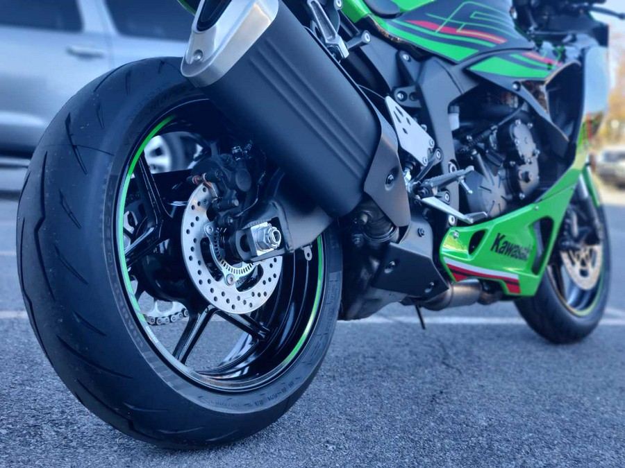 2024 Kawasaki Ninja® ZX™-6R KRT Edition