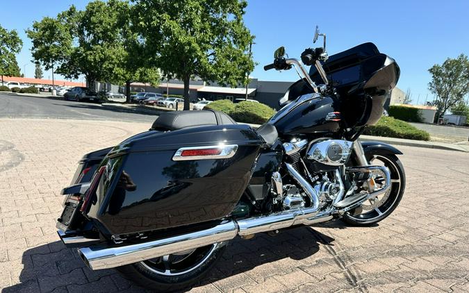 FLTRX 2024 Road Glide®