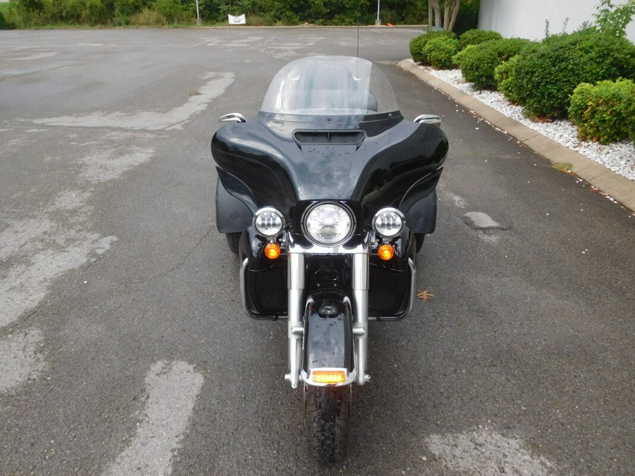 FLHTCUTG 2019 Tri Glide Ultra