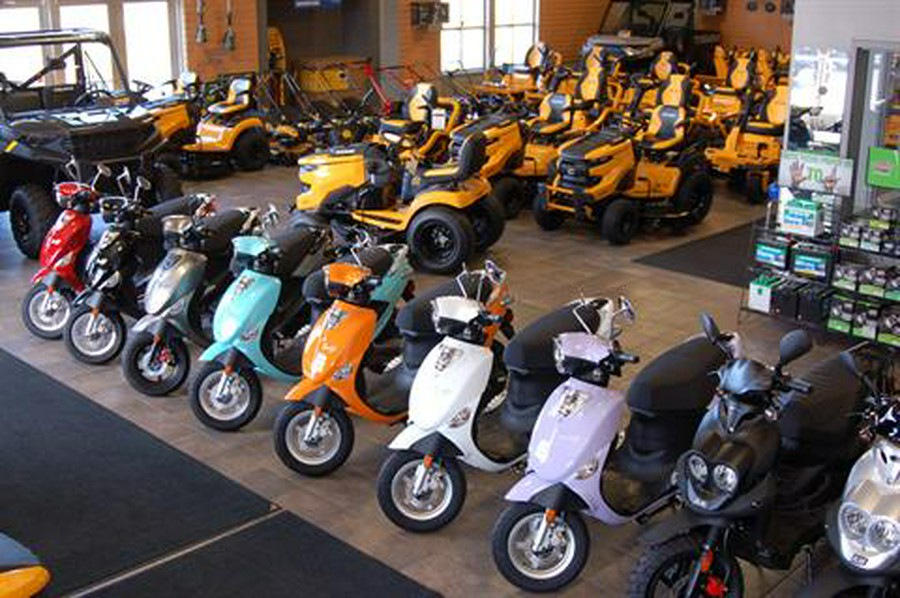 2024 Genuine Scooters Roughhouse 50