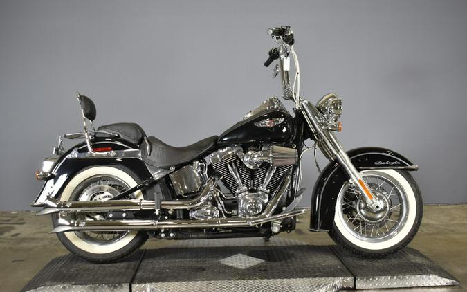 2015 Harley-Davidson Softail Deluxe Vivid Black