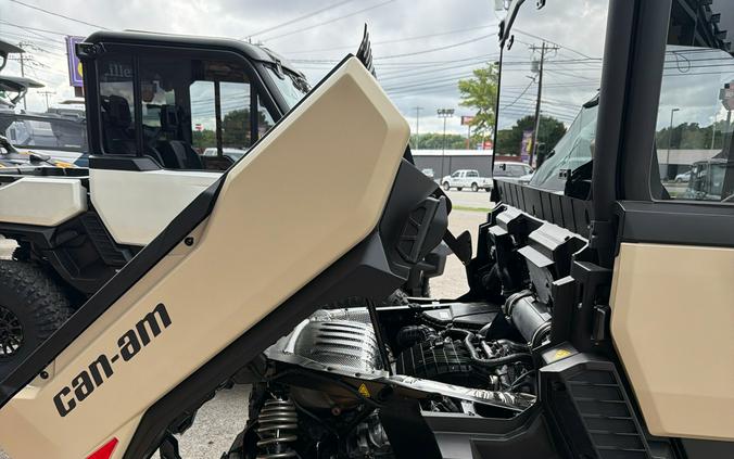 2026 Can-Am Defender Limited HD11