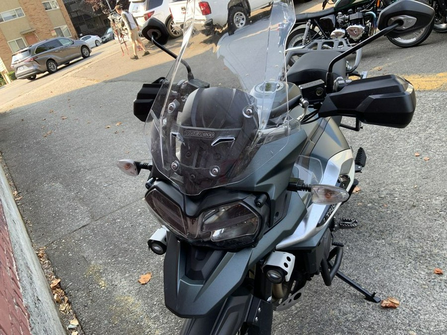 2018 Triumph Tiger 1200 XCx Matt Khaki Green