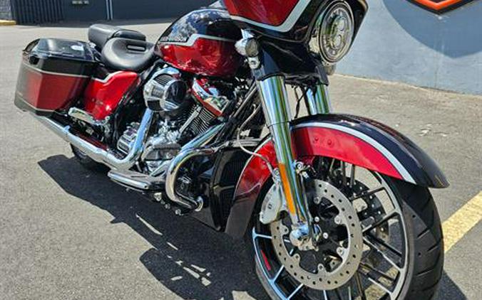 2021 Harley-Davidson CVO™ Street Glide®