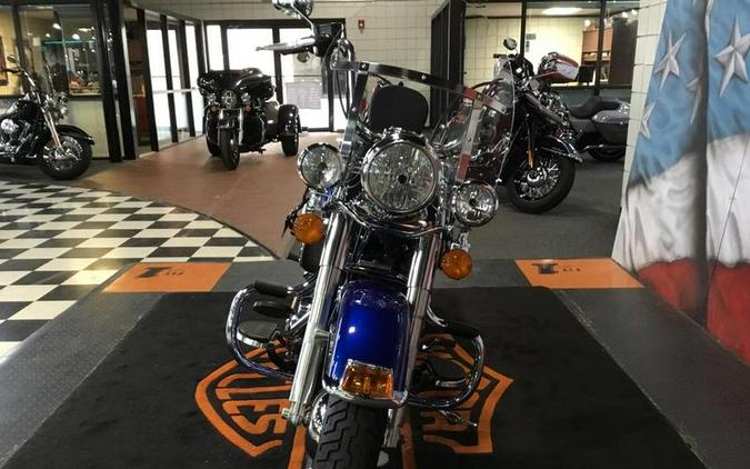 2017 Harley-Davidson® FLSTC - Heritage Softail® Classic