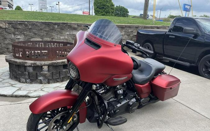 2019 Harley-Davidson® FLHXS - Street Glide® Special