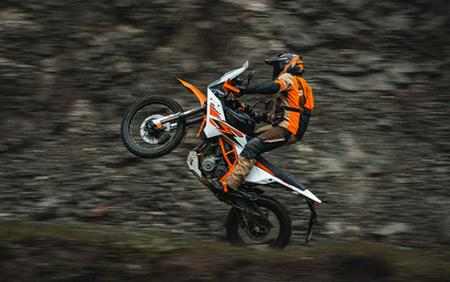 2026 KTM Adventure 390 R