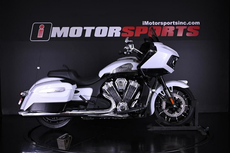 2024 Indian Motorcycle® Challenger® Limited with PowerBand Audio Package Ghost White Metallic